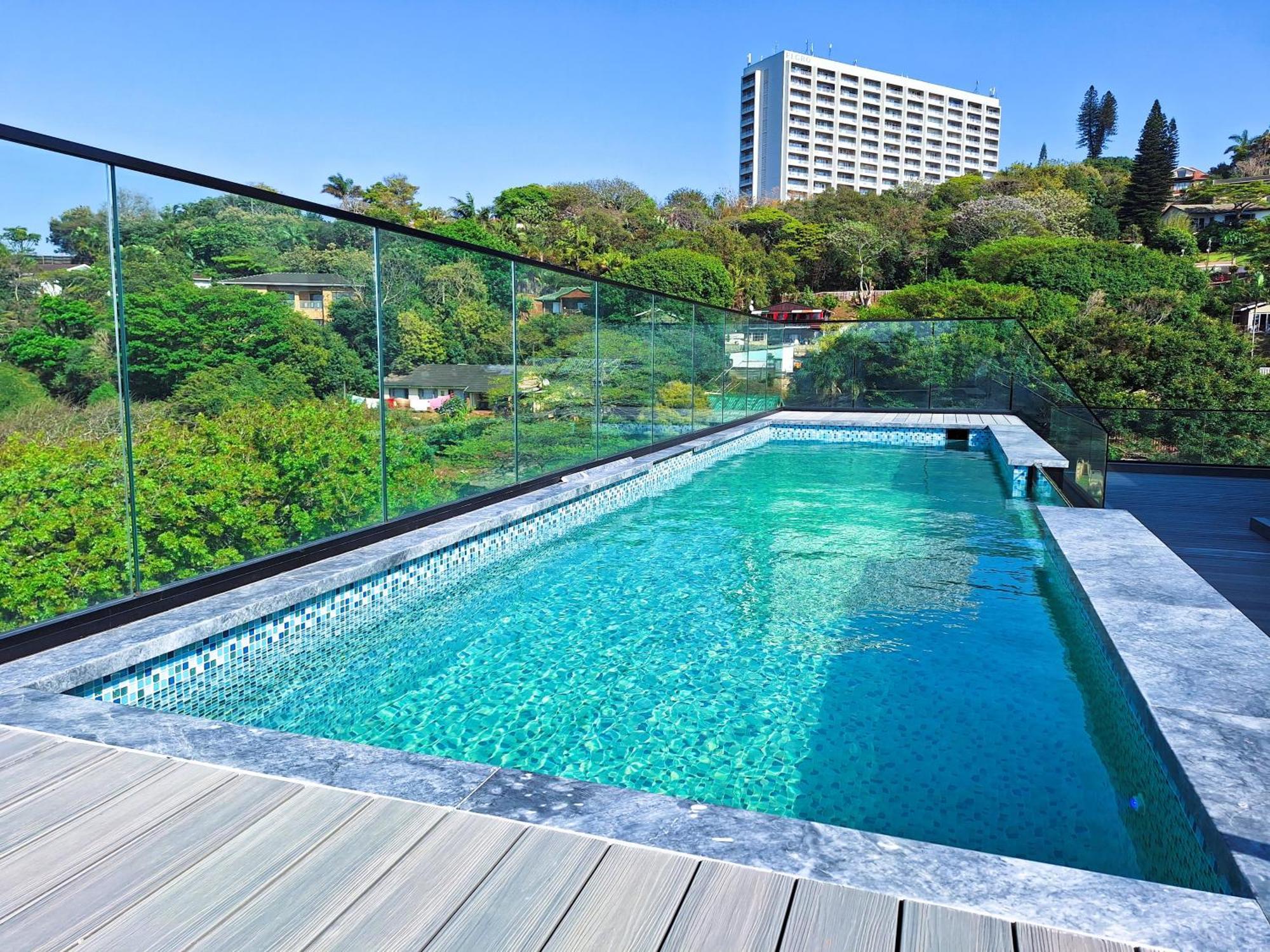 Zar Hotel Amanzimtoti Eksteriør billede